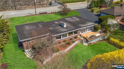 779 Berdan Avenue Wayne NJ 07470