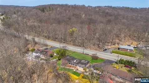 779 Berdan Avenue Wayne NJ 07470