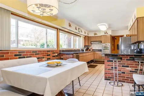 779 Berdan Avenue Wayne NJ 07470