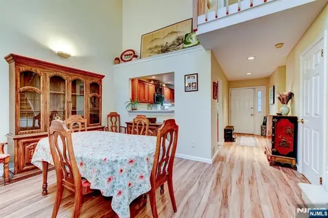 40 Worcester Wayne NJ 07470