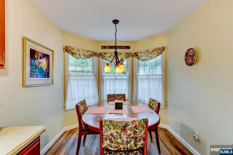 40 Worcester Wayne NJ 07470