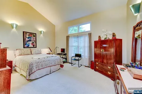 40 Worcester Wayne NJ 07470