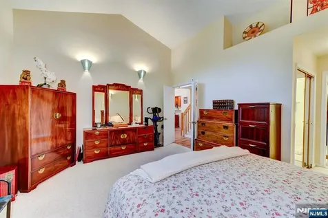 40 Worcester Wayne NJ 07470