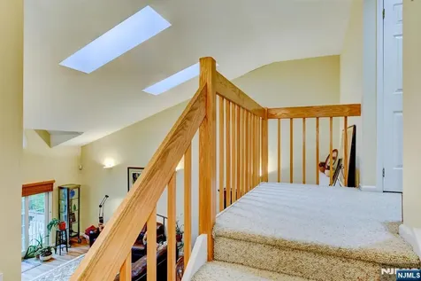 40 Worcester Wayne NJ 07470