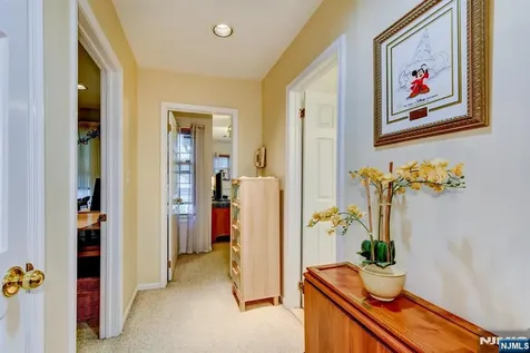 40 Worcester Wayne NJ 07470