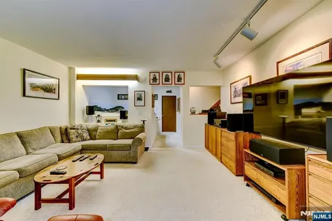 40 Worcester Wayne NJ 07470