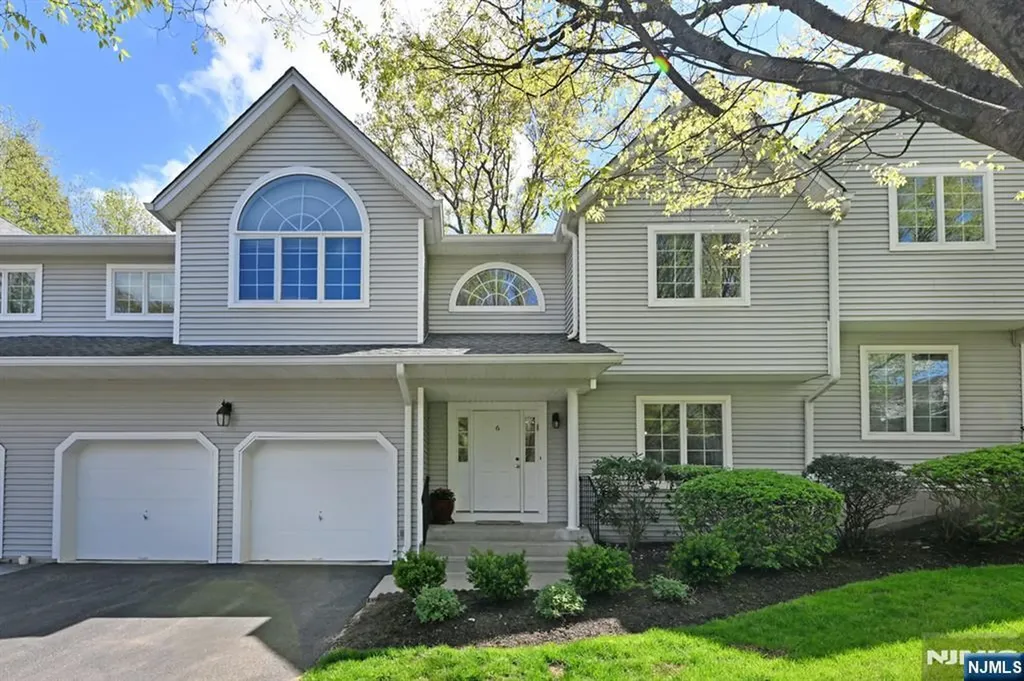 6 Schill Place Hillsdale NJ 07642
