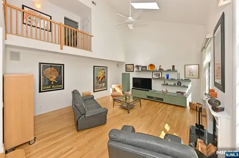 6 Schill Place Hillsdale NJ 07642