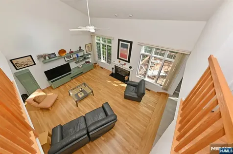6 Schill Place Hillsdale NJ 07642