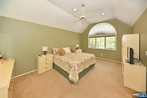 6 Schill Place Hillsdale NJ 07642