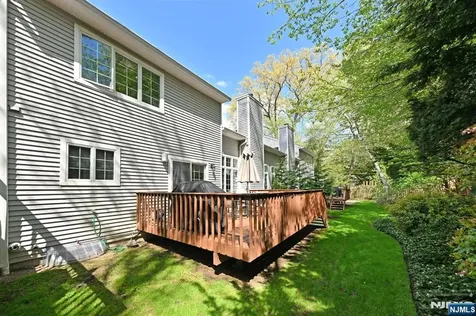 6 Schill Place Hillsdale NJ 07642
