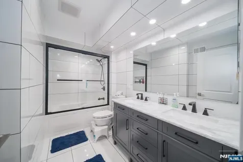 302 Heights Drive Haledon NJ 07508
