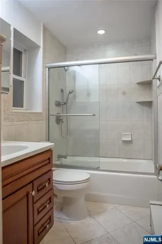 95 Orient Way Rutherford NJ 07070
