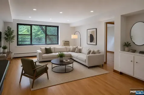 95 Orient Way Rutherford NJ 07070