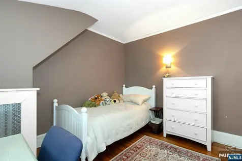412 Mountain View Road Englewood NJ 07631