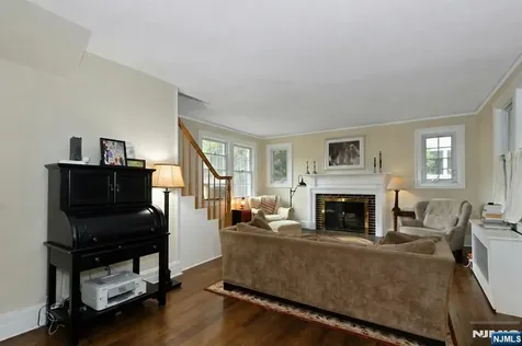 412 Mountain View Road Englewood NJ 07631