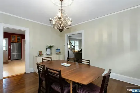 412 Mountain View Road Englewood NJ 07631
