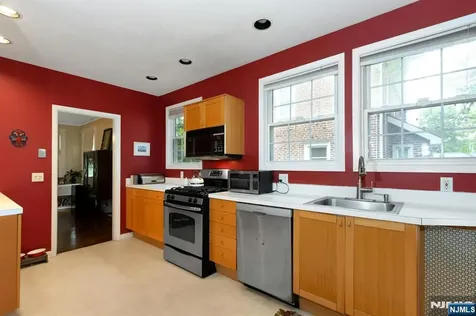 412 Mountain View Road Englewood NJ 07631