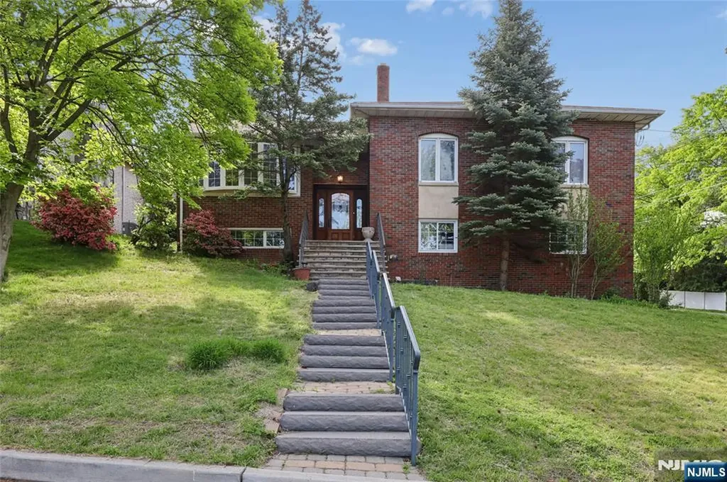 51 Anderson Avenue Englewood Cliffs NJ 07632