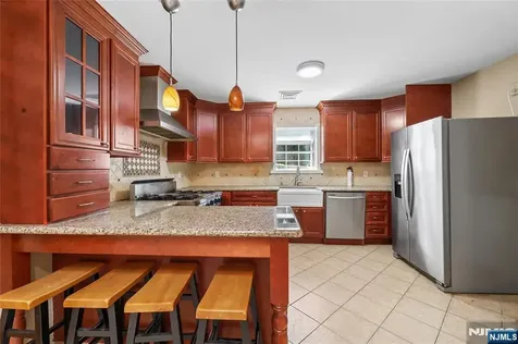 51 Anderson Avenue Englewood Cliffs NJ 07632