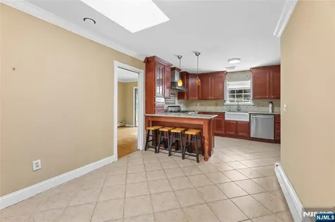 51 Anderson Avenue Englewood Cliffs NJ 07632