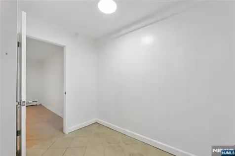 51 Anderson Avenue Englewood Cliffs NJ 07632