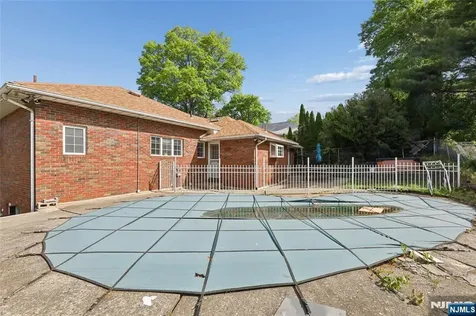 51 Anderson Avenue Englewood Cliffs NJ 07632