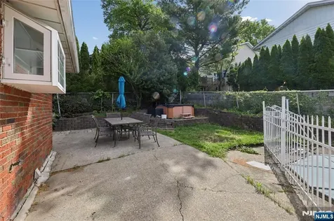 51 Anderson Avenue Englewood Cliffs NJ 07632