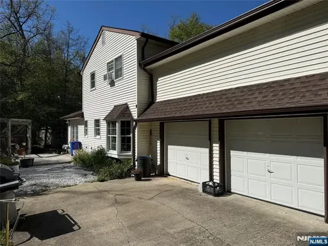 23 Lavina Trail Jefferson Township NJ 07438