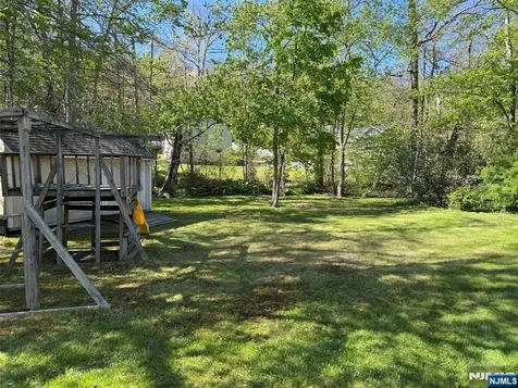 23 Lavina Trail Jefferson Township NJ 07438