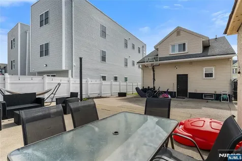 378 27th Street Paterson NJ 07514