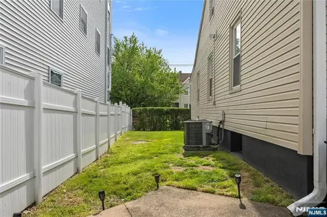 378 27th Street Paterson NJ 07514