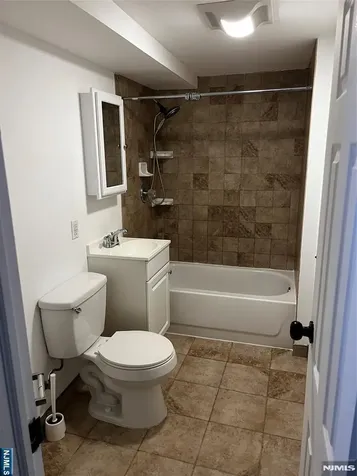 378 27th Street Paterson NJ 07514