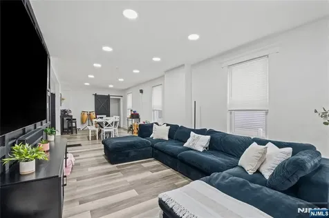 378 27th Street Paterson NJ 07514