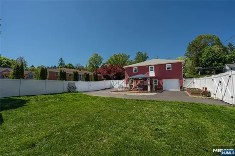 988 Wootton Street Boonton Town NJ 07005