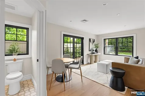 72 Lake Avenue Midland Park NJ 07432