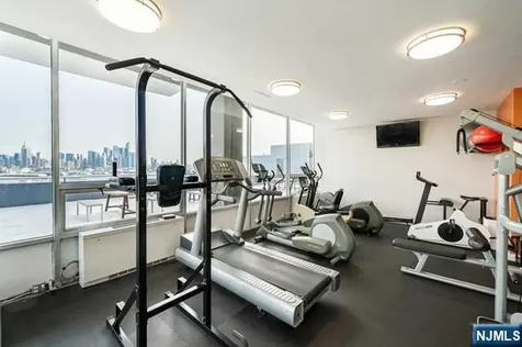 6050 Boulevard East West New York NJ 07093