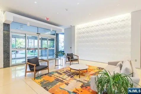 6050 Boulevard East West New York NJ 07093