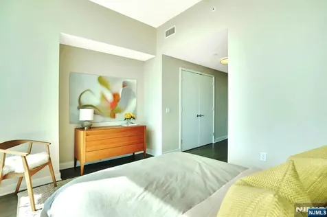 1200 Avenue At Port Imperial Weehawken NJ 07086