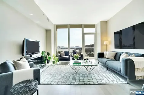 1200 Avenue At Port Imperial Weehawken NJ 07086