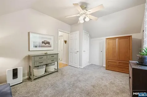 806 Ramapo Valley Road Oakland NJ 07436
