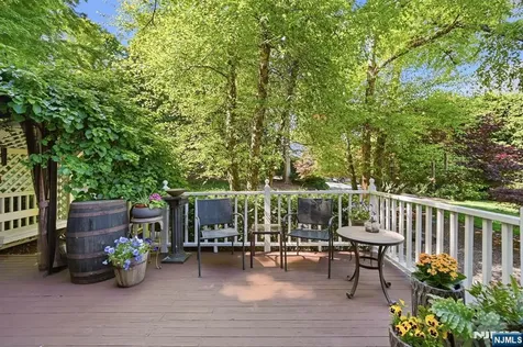 806 Ramapo Valley Road Oakland NJ 07436