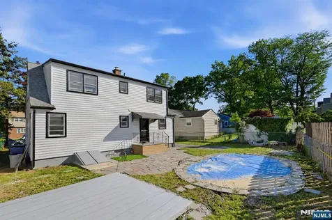 1611-1613 Slavin Street Plainfield NJ 07063