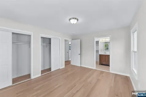 195 Van Winkle Street East Rutherford NJ 07073