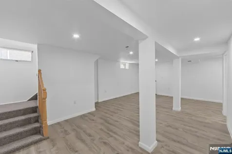195 Van Winkle Street East Rutherford NJ 07073