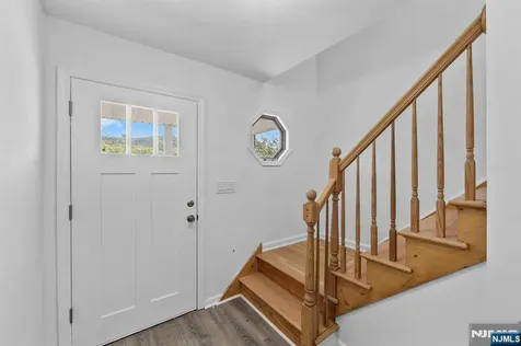 195 Van Winkle Street East Rutherford NJ 07073