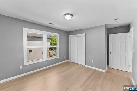 195 Van Winkle Street East Rutherford NJ 07073