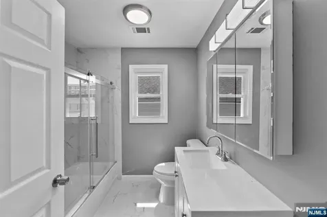 195 Van Winkle Street East Rutherford NJ 07073