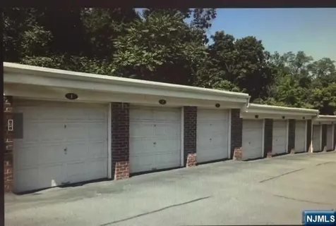 280-320 Oak Street Ridgewood NJ 07450