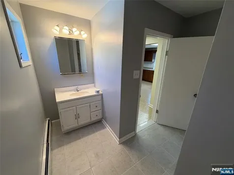 832 Paterson Avenue East Rutherford NJ 07073